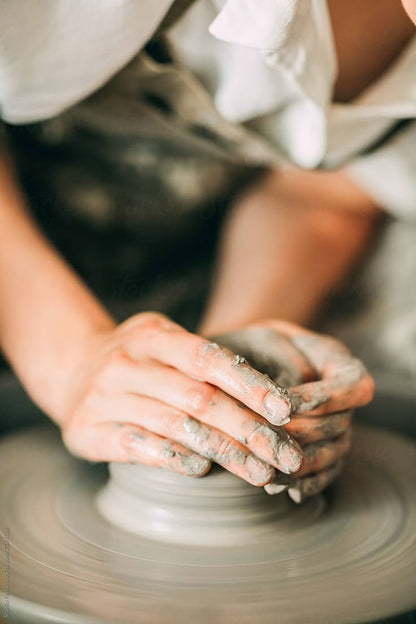 Hug and Vase Pottery Workshop