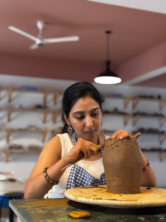 Hug and Vase Pottery Workshop